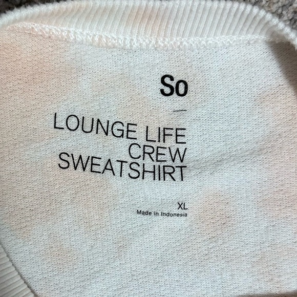 So, XL, pink tie dye,lightweight sweatshirt - Picture 4 of 4